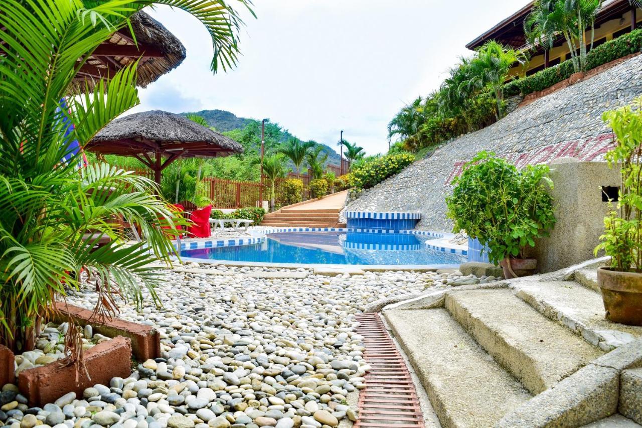 Tribal Hills Mountain Resort Puerto Galera Kültér fotó