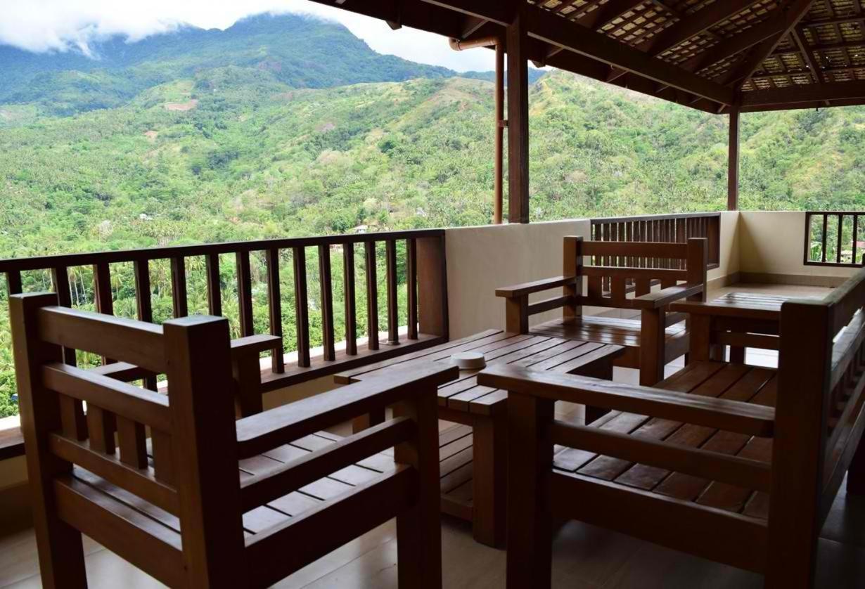 Tribal Hills Mountain Resort Puerto Galera Kültér fotó